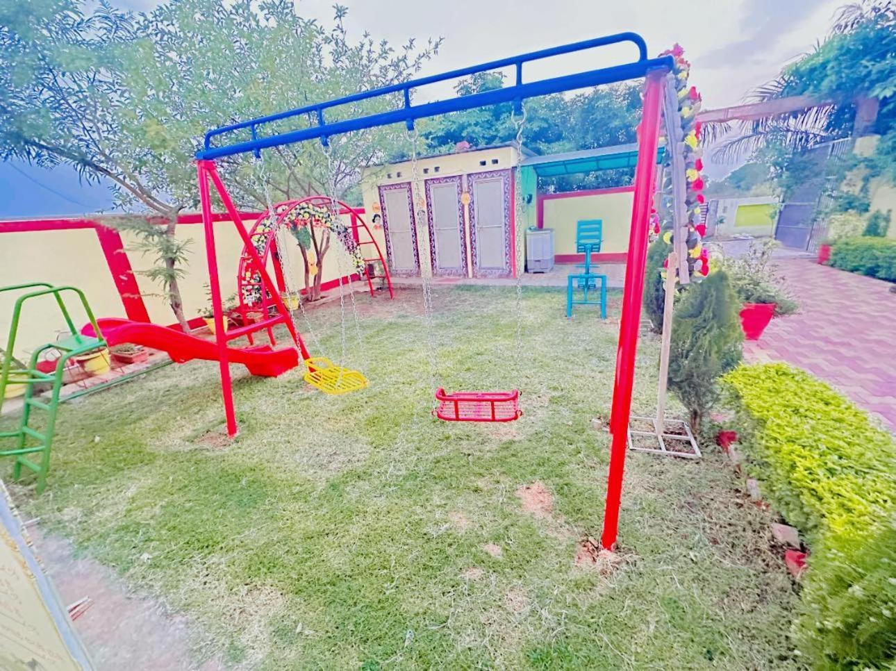 Bundeli Farm Resort & Banquet オルチャ エクステリア 写真